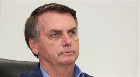 Coronav Rus Bolsonaro Assina Mp Que Pode Suspender Contrato De