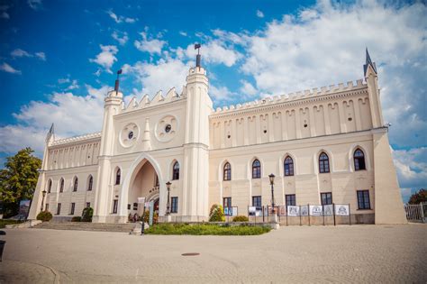 Najstarsze zamki w Polsce pierwsza trójka nieźle Cię zdziwi