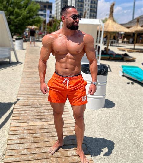 Erectiontime Musclebud69 Hot Roided Muscle Dad