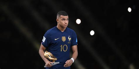 World Cup 2022: Kylian Mbappé the top scorer, Lionel Messi is voted ...