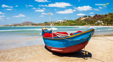 Tour Phan Thi T M I N Ng Y M Kh M Ph Bikini Beach B U Sen Hoangviet Tourist T