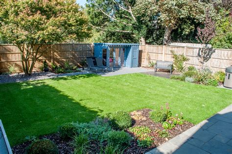 What To Look For When Hiring Artificial Grass Installation Services