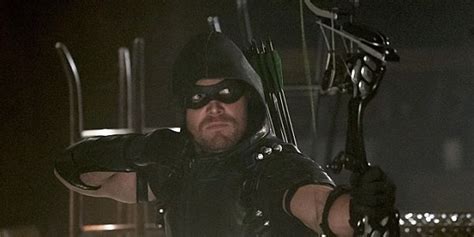 Arrow's Stephen Amell Just Teased A New Villain For Season 5