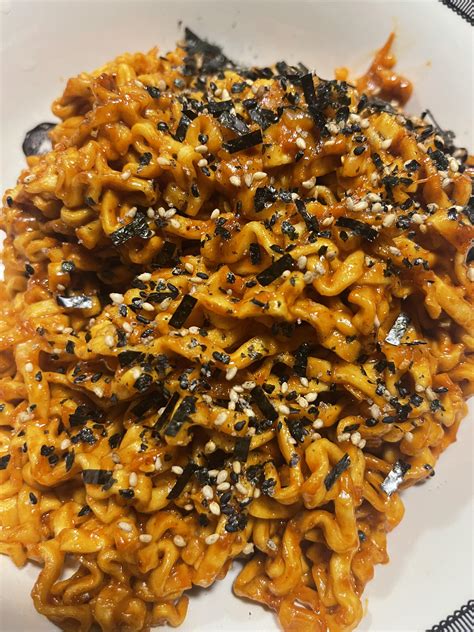 samyang corn noodles with extra cheese, sauce and furikake 🥵 : r/ramen