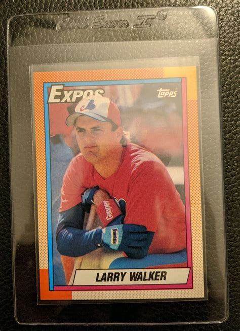 1990 TOPPS 757 LARRY WALKER ROOKIE CARD RC MONTREAL EXPOS MINT HALL OF