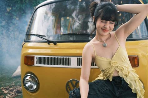 Nhan sắc hot girl IELTS năm 17 tuổi từng chiếm sóng mạng xã hội