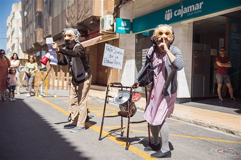 El festival Contorsions llega a su fin con un espectáculo itinerante