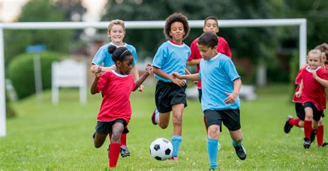 5 Ways To Motivate Your Kids To Play School Sports