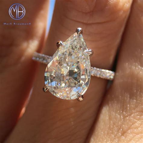 Shine Bright Like A Diamond 3 06ct Pear Shaped Diamond Engagement Ring Pear Shaped Diamond