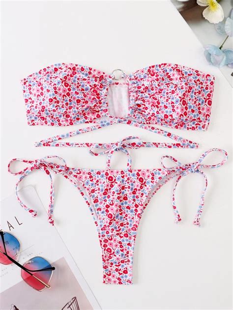 7 Hot Sexy Zainab Fatima Bikini Pics