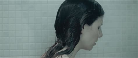 Naked Anna Dawson In The Creature Below