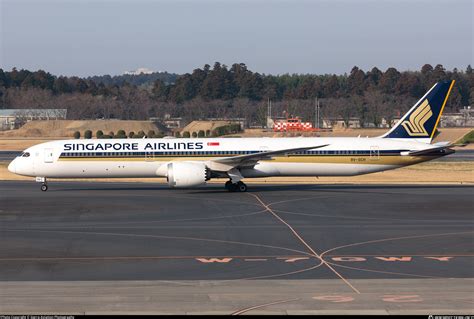 9V SCH Singapore Airlines Boeing 787 10 Dreamliner Photo By Sierra