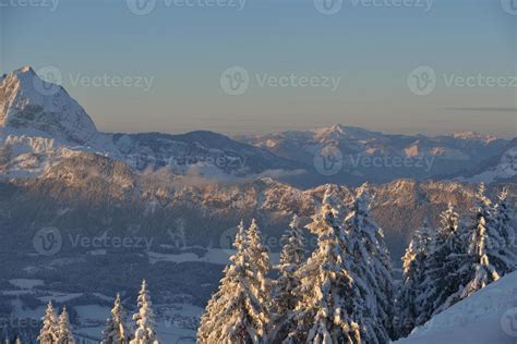 winter mountain landscape 10686516 Stock Photo at Vecteezy