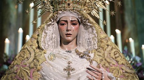 Las Im Genes Del Besamanos A La Virgen Del Roc O De La Redenci N