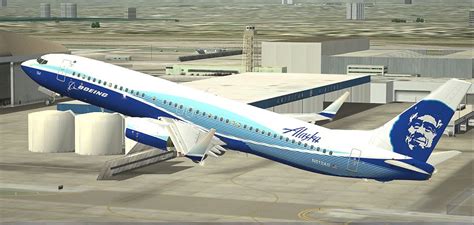 Chris Smith Repaints: Alaska Dreamliner Boeing 737-800 Livery Done!