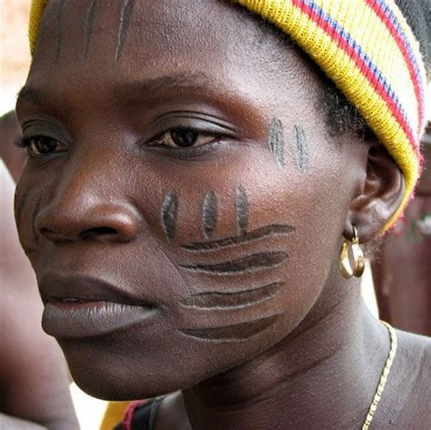 Holi Yoruba Woman With Beautiful Facial Scarification Benin Travel