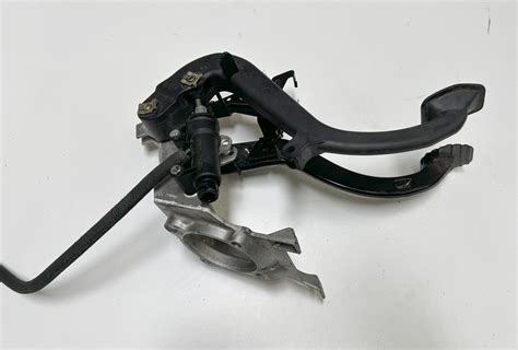 Bmw E39 540i Manual Transmission Clutch Brake Pedal Assembly