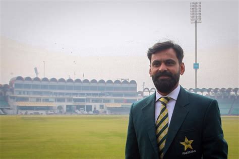 Mohammad Hafeez strikes a pose | ESPNcricinfo.com