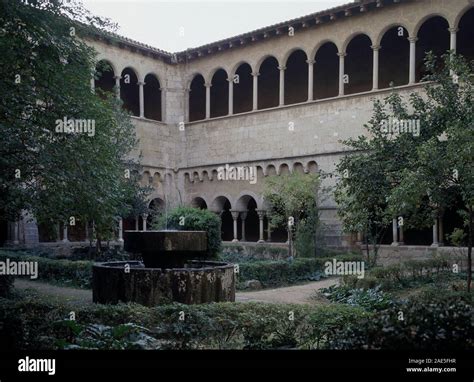 Monasterio Sant Cugat Valles Hi Res Stock Photography And Images Alamy