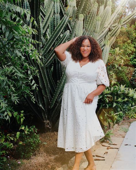 Vestido Branco Midi Op Es Para Compor O Seu Visual Fotos