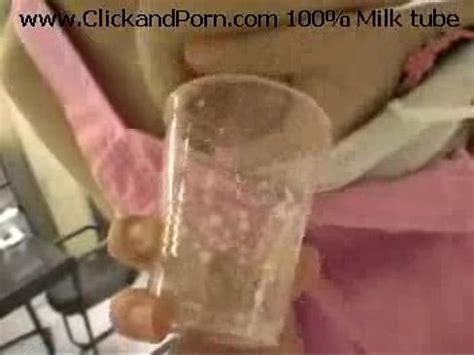 Tetas grandes asiáticas ordeñando y follando XVIDEOS