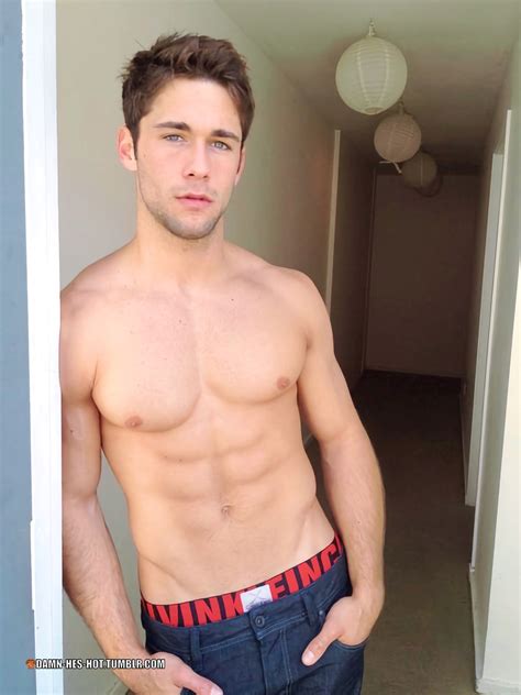 Damn He S Hot DAMN HES HOT Follow For Multiple Daily Pics Of