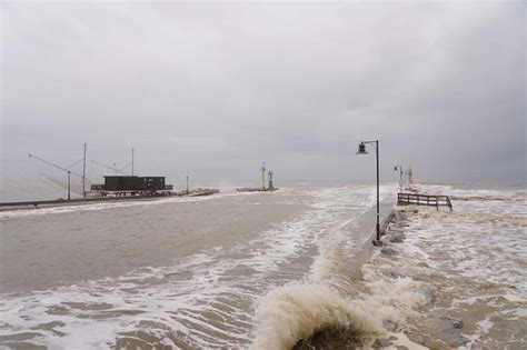 Meteo Cesenatico Allerta Rossa LivingCesenatico It