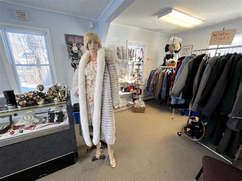 Thrift Boutique