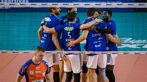 Mirando a vaga na final Sada Cruzeiro enfrenta São José pelo segundo