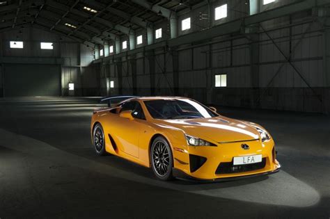 Lexus LFA technical specifications and fuel economy