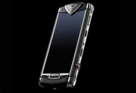 Vertu Constellation T – первый сенсорный телефон от Vertu