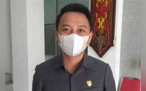 Legislator Ini Minta Pbs Di Kalteng Realisasi Plasma Persen Kepada