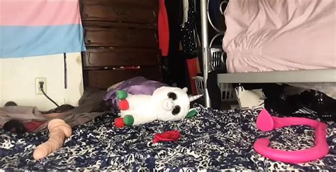 Shemale Gaping Asshole Devouring Monster Dildo XHamster