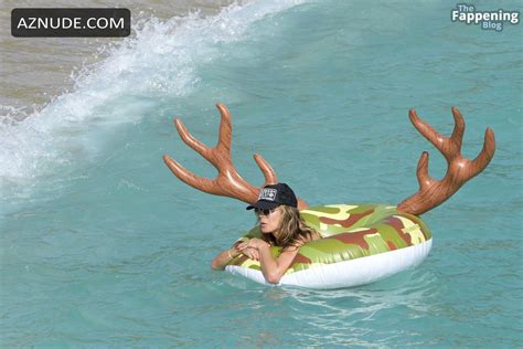 Heidi Klum Flaunts Her Nude Beach Bod In St Barts Aznude