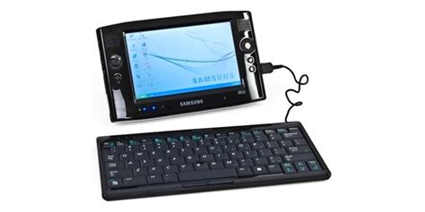 Samsung Q1 Ultra Mobile Pc With Usb Keyboard