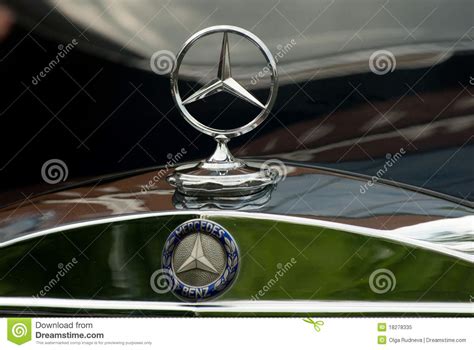 Mercedes-Benz emblem editorial image. Image of bumpers - 18278335
