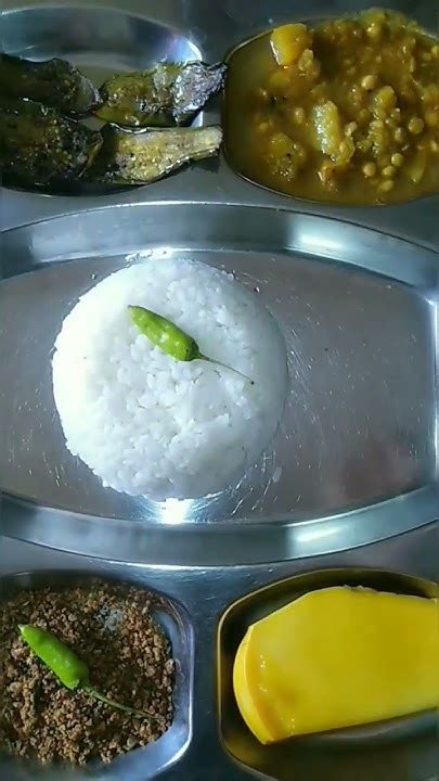 Desi Lunch Thali 😋😋indian Lunch Thali 😘😘home Made Lunch Thalilunch