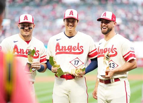 Ohtani Shohei On Twitter Shohei Ohtani Mike Trout And