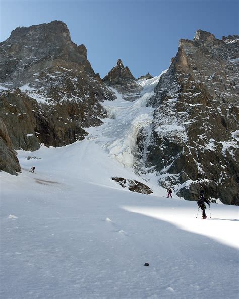 Dsc 6367 On Passe Sous Les Cols De Pelvoux Antoine Pardigon Flickr