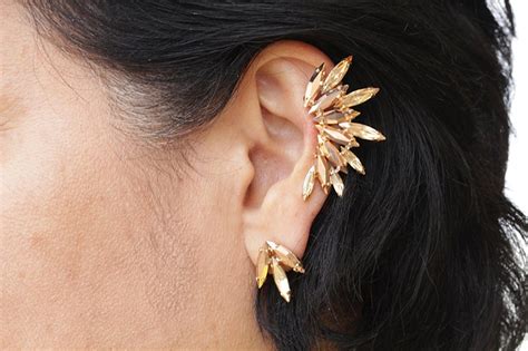 18 Stunning Wedding Ear Cuffs To Decorate Your Lobes Tidewater And