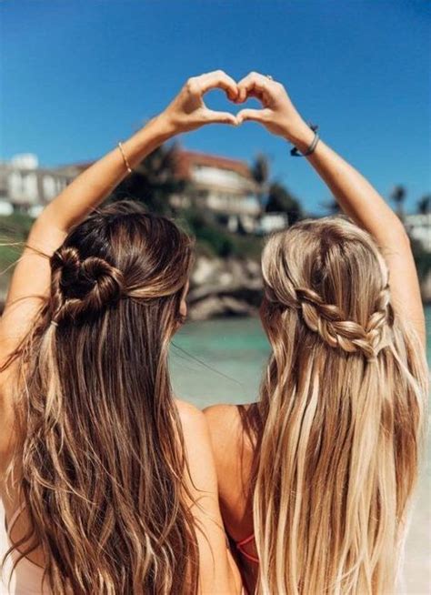 Lovely Heart Hands And Matching Best Friend Brunette And Blonde