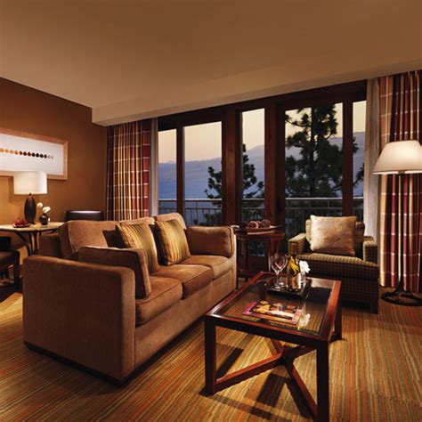 The Ritz-Carlton, Lake Tahoe - Lake Tahoe - Book a MICHELIN Guide Hotel