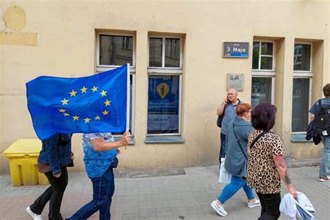 Wiec Donalda Tuska w Poznaniu na zdjęciach