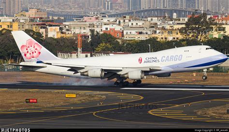 B 18723 Boeing 747 409F SCD China Airlines Cargo MF Wasabi