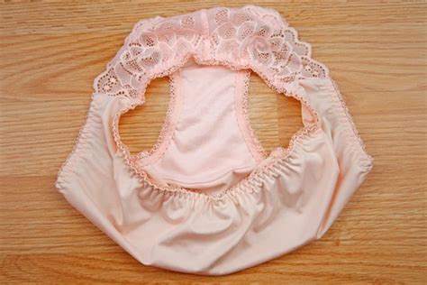 Vintage Japanese Nylon Shiny Slippery Pretty Cute Light Cream Bikini Panty Small