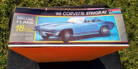 Vintage Monogram Model Scale Corvette Stingray Opened