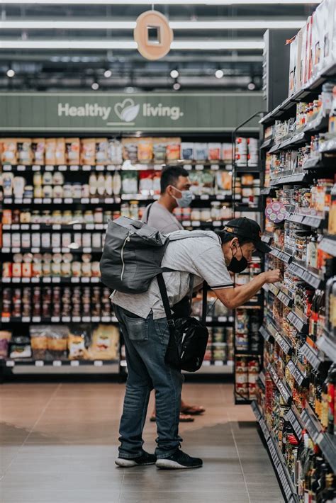 Confessions of a Grocery Store Worker | by John Egelkrout | Age of