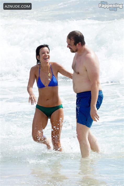 Lily Allen Sexy Shows Off Her Beautiful Body In A Hot Bikini At The Beach With David Harbour In
