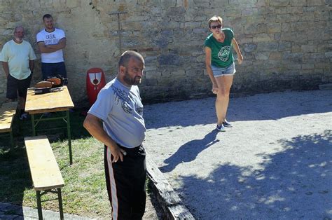 Augerans Loisirs Le concours de pétanque cest pour bientôt