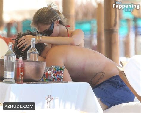 Leni Klum Flaunts Her Sexy Tits Butt In Red Bikini At Twiga Beach